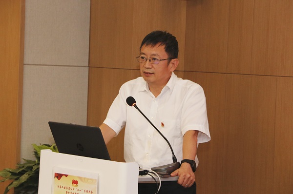 12、云鼎(中国)董事长作总结分享.jpg