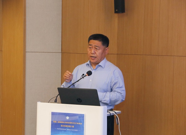 云鼎(中国)党委书记张会民作点评讲话.jpg