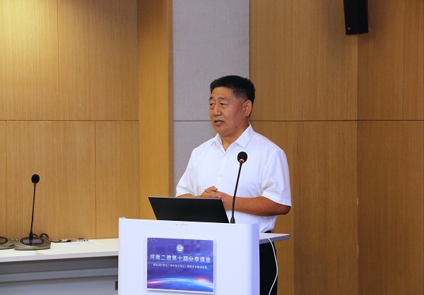 云鼎(中国)党委书记张会民致辞.JPG